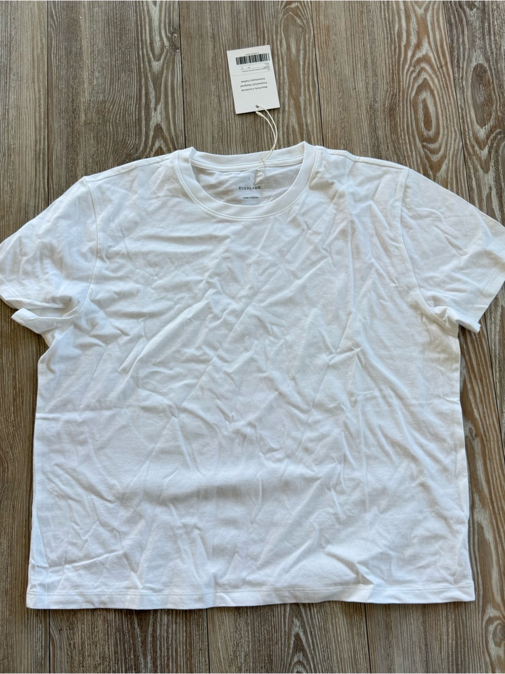 Everlane box cut tee shirt